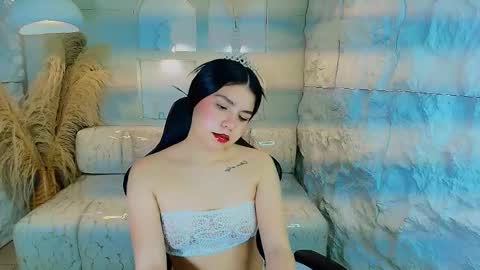 Snapshot of ambarina_r chatting on 28, 11, 2025 Ambarina online show from 28, 11, 2025