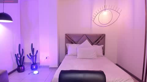 Ambar  online show from 7, 1, 2026