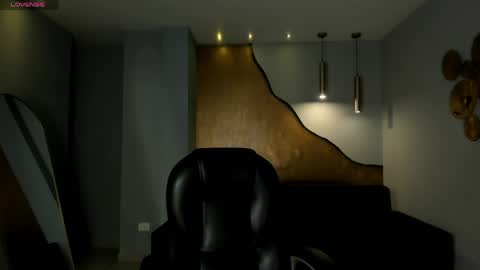 Ambar  online show from 12, 4, 2026