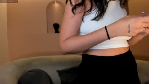 Snapshot of ambarjames_ chatting on 20, 6, 2026 Ambar online show from 20, 6, 2026