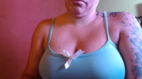 Snapshot of ambarmilf09 chatting on 15, 9, 2025 ambarmilf09 online show from 15, 9, 2025
