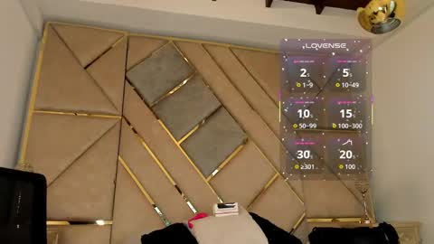 Amber  online show from 15, 9, 2025