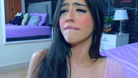 amber_bull online show from 21, 11, 2025