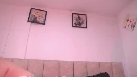 Snapshot of amber_demons chatting on 21, 10, 2025 Amber Demons online show from 21, 10, 2025