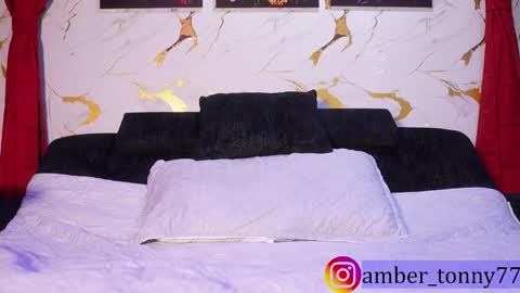     online show from 14, 12, 2025