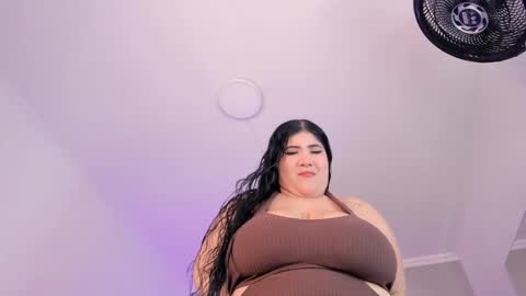 Snapshot of amberinihoffman chatting on 28, 9, 2025 Amber online show from 28, 9, 2025