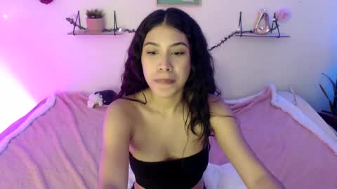 Amber Jeong online show from 15, 12, 2024