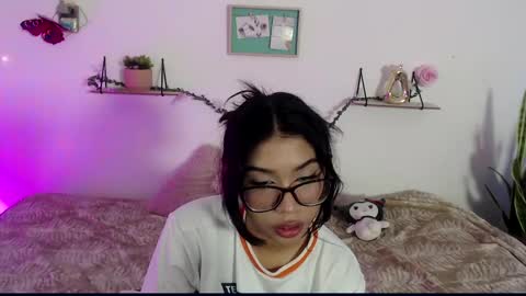 Amber Jeong online show from 9, 1, 2025