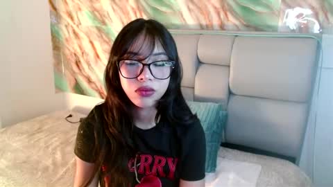 Amber Jeong online show from 1, 3, 2025