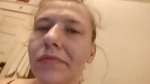 Snapshot of amberjohnson1387 chatting on 21, 11, 2025 amberjohnson1387 online show from 21, 11, 2025