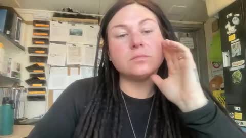 ambermoss7 online show from 11, 3, 2026