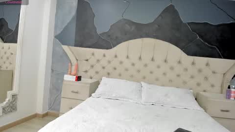 Snapshot of amberrgrey_ chatting on 9, 9, 2025 Amber Grey online show from 9, 9, 2025