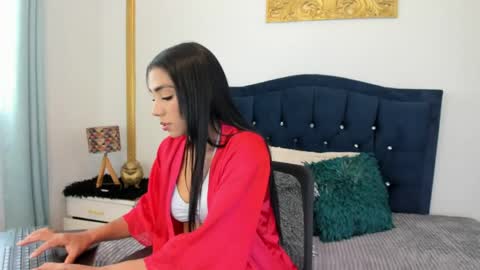 Amber  online show from 8, 5, 2026