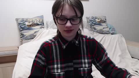 Snapshot of ambersimard chatting on 15, 12, 2024 Amber online show from 15, 12, 2024