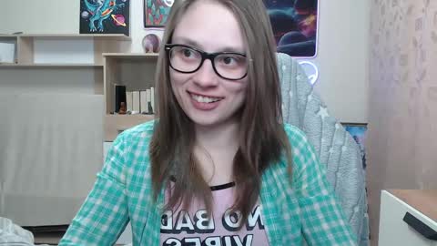 Snapshot of ambersimard chatting on 19, 4, 2026 Amber online show from 19, 4, 2026