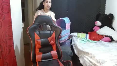 ambersweettie198098 online show from 23, 5, 2026