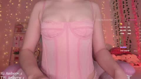 IG - TW Amberw c online show from 12, 9, 2025