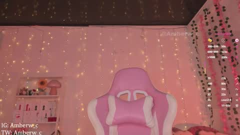 IG - TW Amberw c online show from 9, 11, 2025