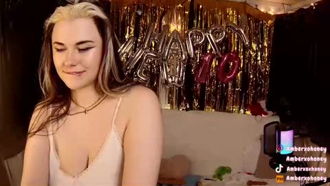 Amber Honey  online show from 29, 12, 2024