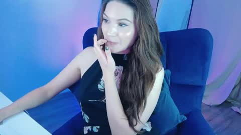 Snapshot of ambraenm chatting on 19, 10, 2025 AmbraEnm online show from 19, 10, 2025