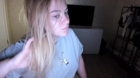 ambrosia__ online show from 15, 9, 2025