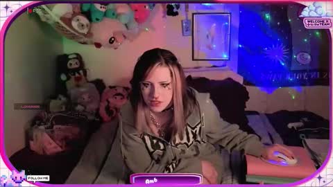 Snapshot of ambrosiakitty chatting on 1, 5, 2026 Ambrosia online show from 1, 5, 2026