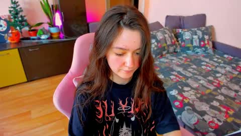 Snapshot of ameli_moon chatting on 16, 5, 2026 Eileen online show from 16, 5, 2026