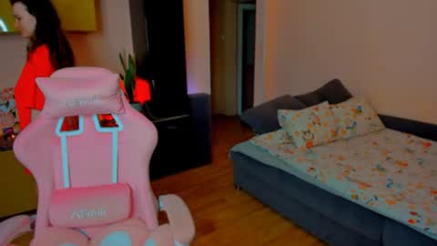 Snapshot of ameli_moon chatting on 19, 6, 2026 Eileen online show from 19, 6, 2026