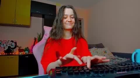 Snapshot of ameli_moon chatting on 4, 7, 2026 Eileen online show from 4, 7, 2026