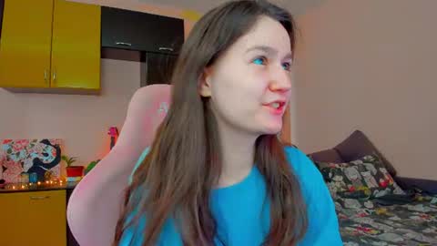 Snapshot of ameli_moon chatting on 10, 7, 2026 Eileen online show from 10, 7, 2026