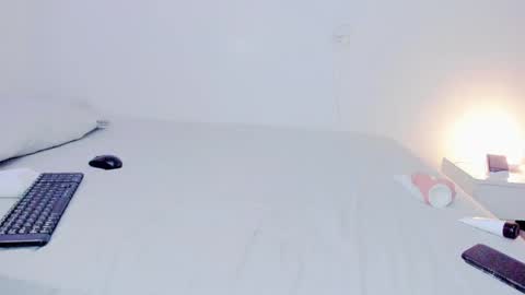 Amelia Hot online show from 21, 1, 2025