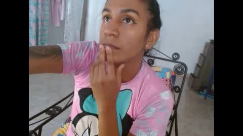 Snapshot of amelia_2023 chatting on 9, 10, 2025 amelia  online show from 9, 10, 2025