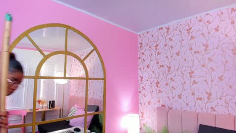 Amelia Adams online show from 26, 2, 2025