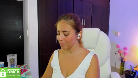 Snapshot of amelia_chillvibes chatting on 7, 1, 2025 AMELIA online show from 7, 1, 2025