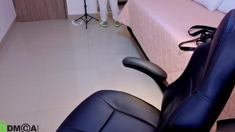 Snapshot of amelia_chillvibes chatting on 14, 11, 2025 AMELIA online show from 14, 11, 2025