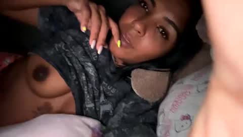 Snapshot of amelia_heaven chatting on 15, 12, 2024 amelia heaven online show from 15, 12, 2024