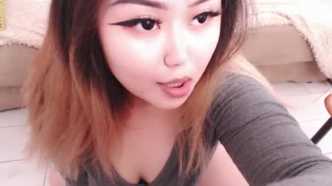 Snapshot of amelia_sunlight chatting on 12, 5, 2026 Amelia online show from 12, 5, 2026
