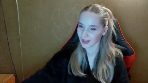 Snapshot of ameliaa333 chatting on 6, 6, 2026 Amelia online show from 6, 6, 2026