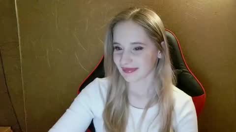 Snapshot of ameliaa333 chatting on 18, 6, 2026 Amelia online show from 18, 6, 2026