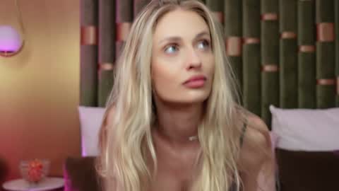 Amelia online show from 25, 1, 2025