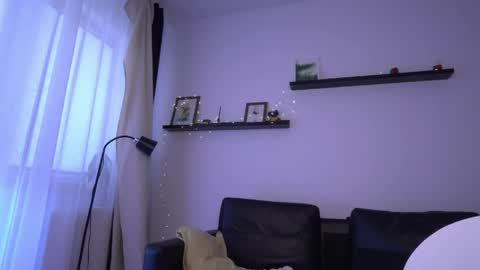 Amelia   online show from 10, 5, 2026