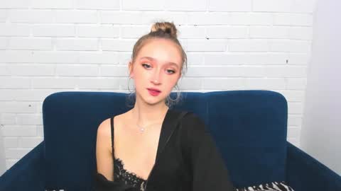 Snapshot of ameliawise chatting on 4, 1, 2025 ameliawise online show from 4, 1, 2025