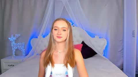 Snapshot of ameliawise chatting on 7, 1, 2025 ameliawise online show from 7, 1, 2025