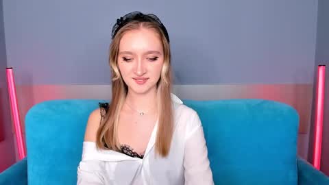 Snapshot of ameliawise chatting on 14, 2, 2025 ameliawise online show from 14, 2, 2025