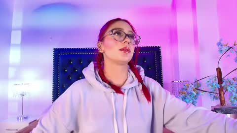 Snapshot of amelie_adamsx chatting on 25, 5, 2026 Amelie online show from 25, 5, 2026