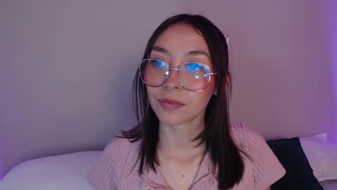 Snapshot of amelie_bss chatting on 10, 2, 2025 Amelie online show from 10, 2, 2025