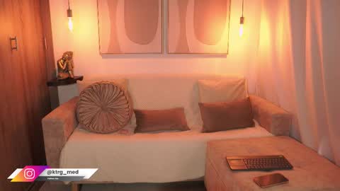    online show from 20, 11, 2025