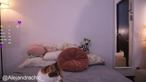 Alejandra  online show from 22, 5, 2026