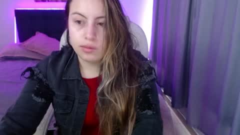 Amelie  online show from 19, 4, 2026