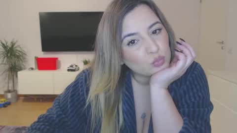 Snapshot of ameliesander chatting on 13, 12, 2024 ameliesander online show from 13, 12, 2024